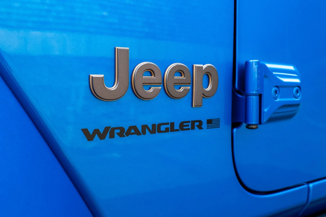 2024 Jeep JL Wrangler - Image 29 of 31