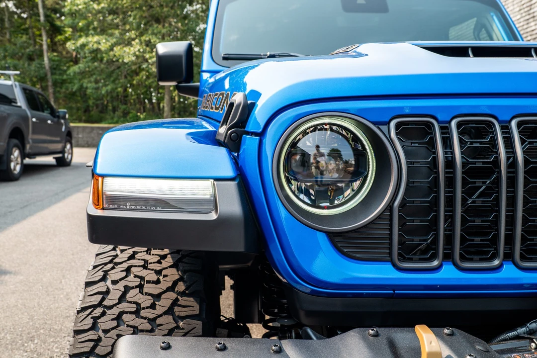 2024 Jeep JL Wrangler - Image 11 of 31