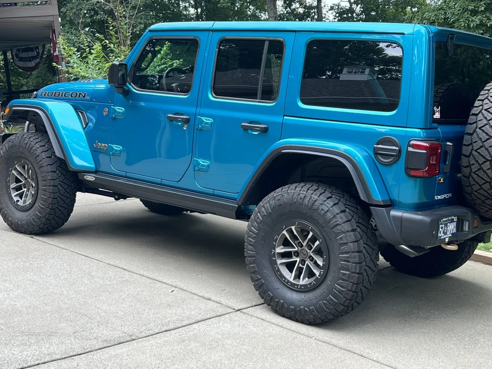 2024 Jeep JL Wrangler Rubicon 392 - Image 12 of 31