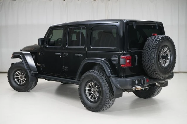 2024 Jeep JL Wrangler - Image 18 of 21