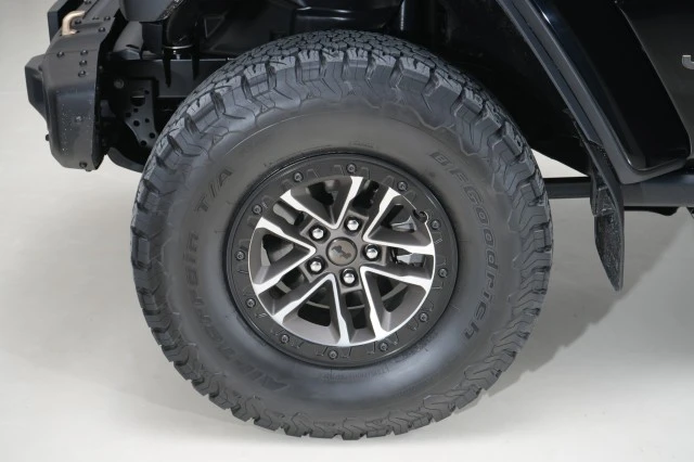 2024 Jeep JL Wrangler - Image 19 of 21