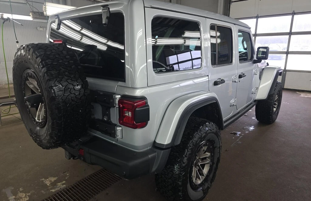 2024 Jeep JL Wrangler Rubicon 392 - Image 4 of 17