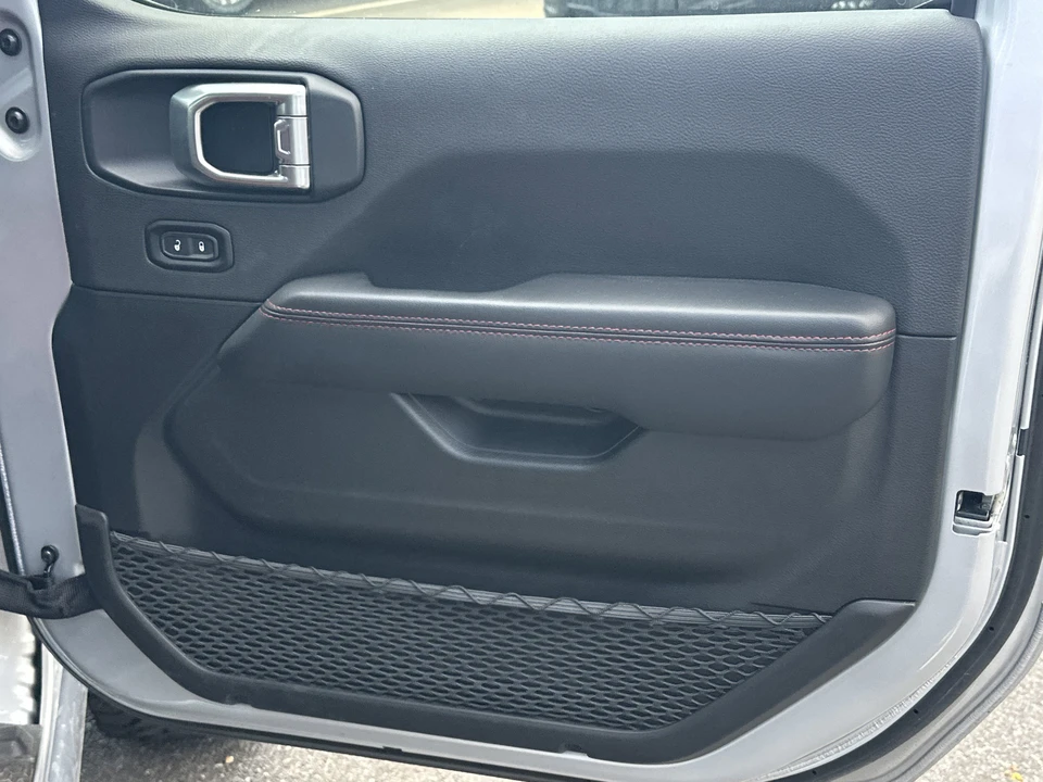 2024 Jeep JL Wrangler - Image 13 of 24