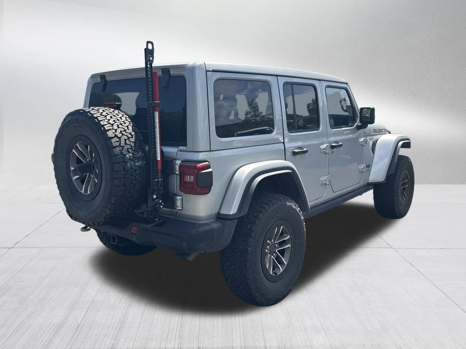 2024 Jeep JL Wrangler - Image 5 of 24