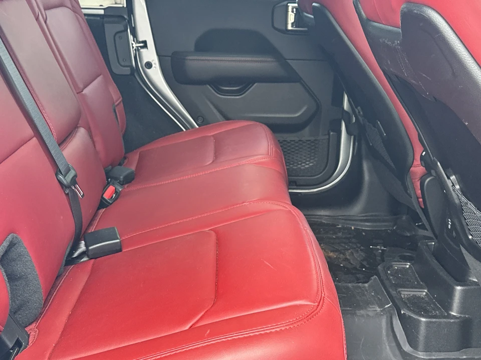 2024 Jeep JL Wrangler - Image 14 of 24