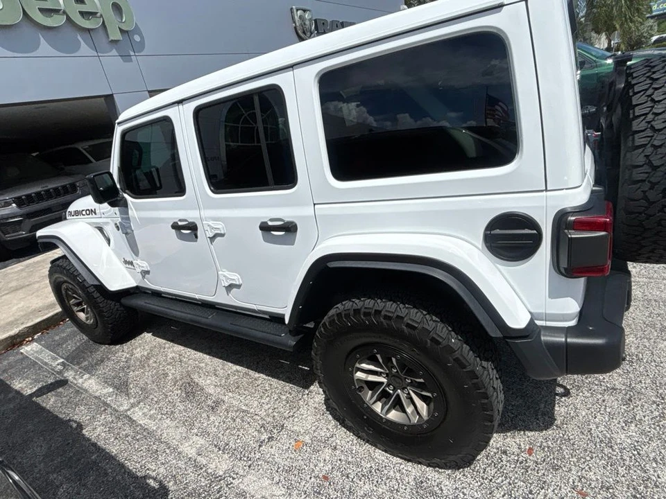 2024 Jeep JL Wrangler Rubicon 392 - Image 9 of 28