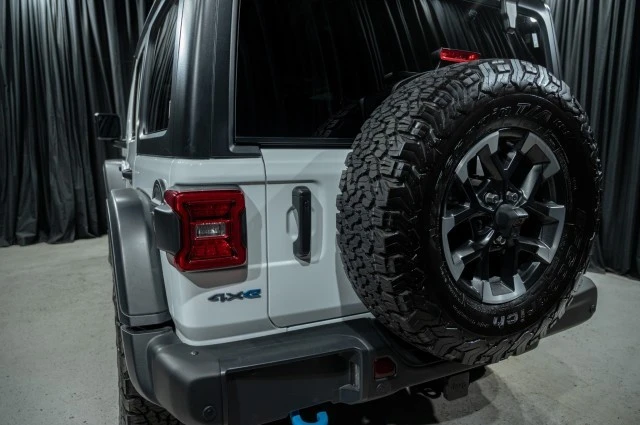 2024 Jeep JL Wrangler - Image 6 of 21