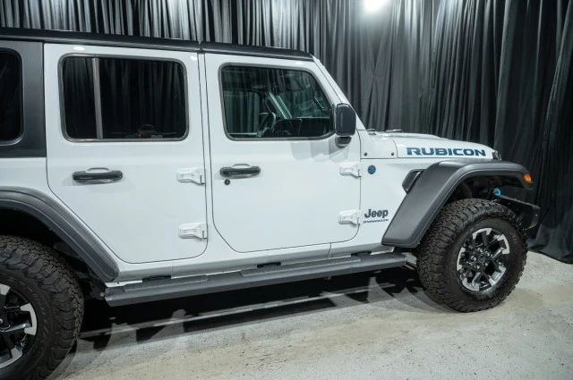 2024 Jeep JL Wrangler - Image 4 of 21