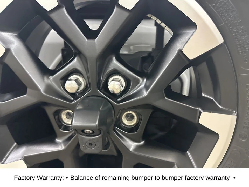 2024 Jeep JL Wrangler - Image 16 of 31
