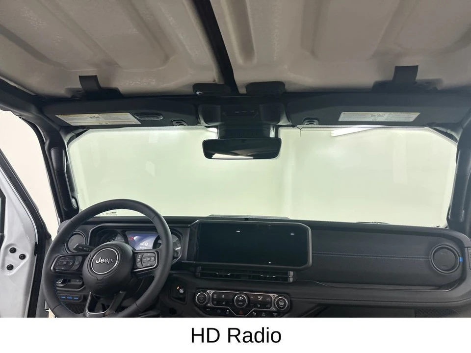 2024 Jeep JL Wrangler - Image 23 of 31