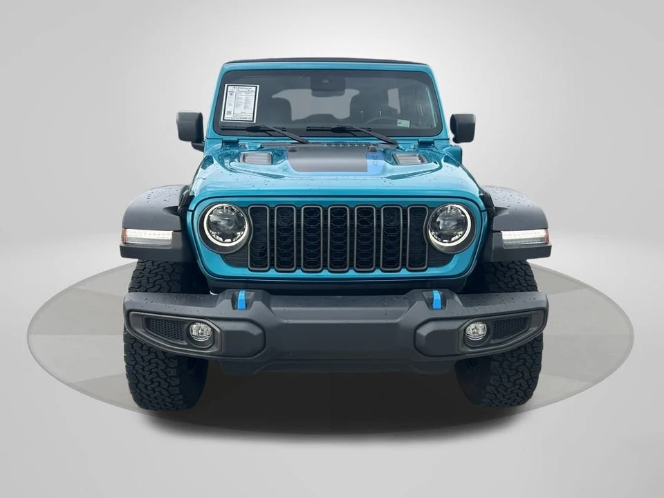 2024 Jeep JL Wrangler - Image 2 of 12