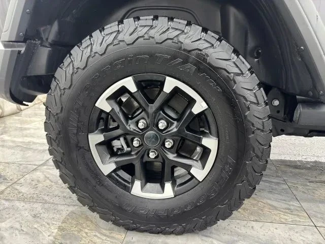 2024 Jeep JL Wrangler - Image 10 of 12