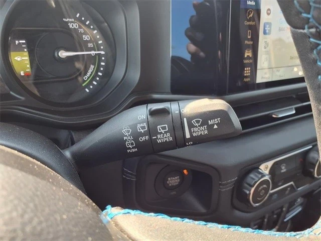 2024 Jeep JL Wrangler - Image 12 of 21