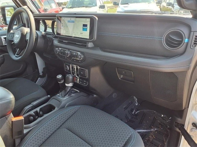 2024 Jeep JL Wrangler - Image 21 of 21