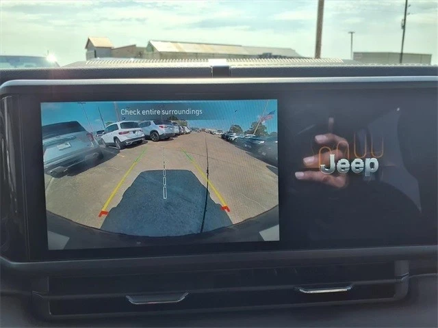 2024 Jeep JL Wrangler - Image 3 of 21