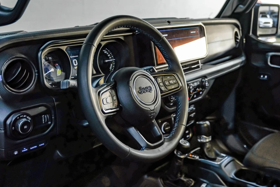 2024 Jeep JL Wrangler Rubicon 392 - Image 22 of 31