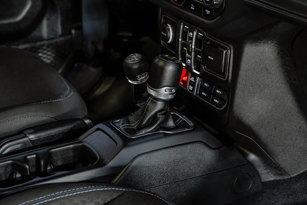 2024 Jeep JL Wrangler Rubicon 392 - Image 28 of 31