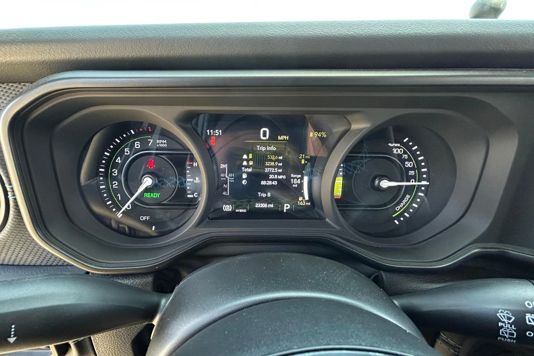 2024 Jeep JL Wrangler - Image 28 of 31