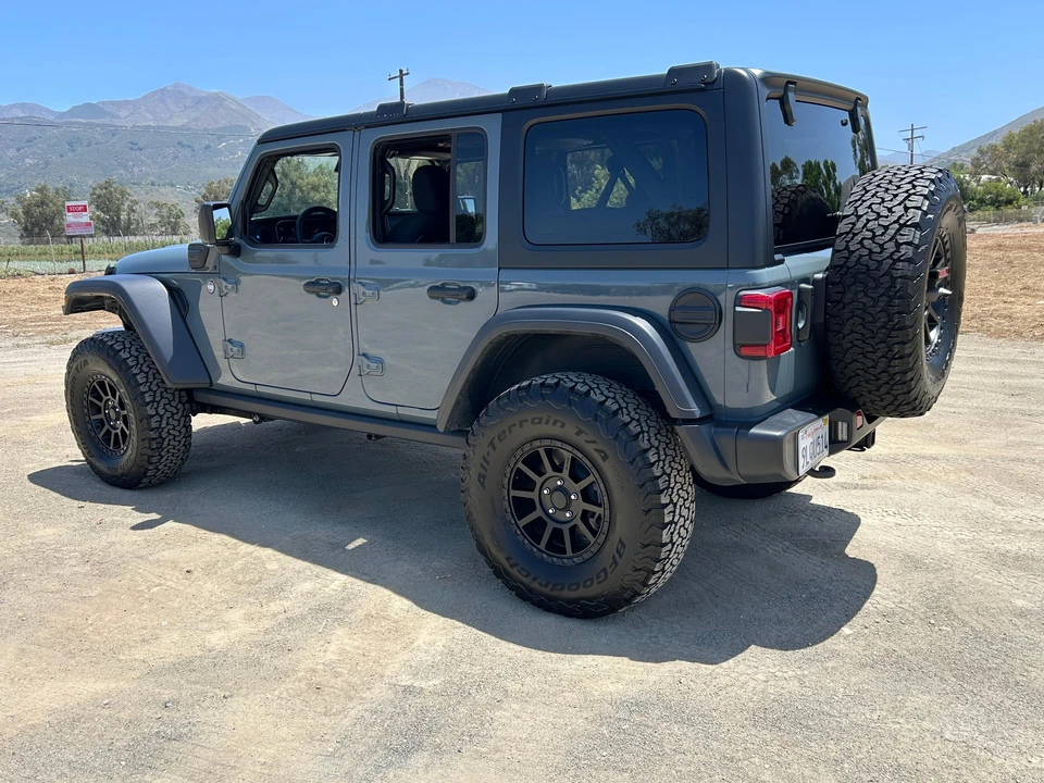 2024 Jeep JL Wrangler - Image 9 of 31