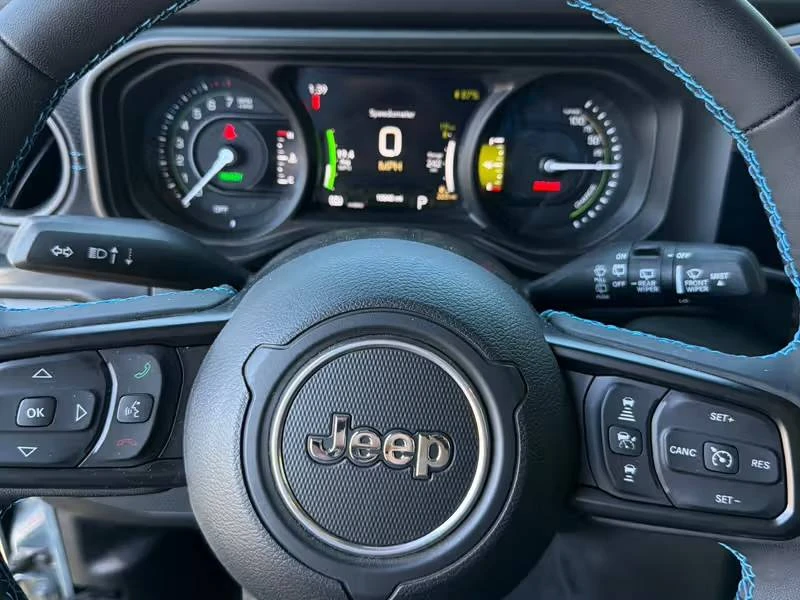 2024 Jeep JL Wrangler - Image 10 of 22