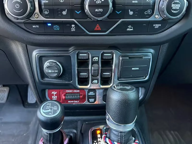 2024 Jeep JL Wrangler - Image 11 of 22