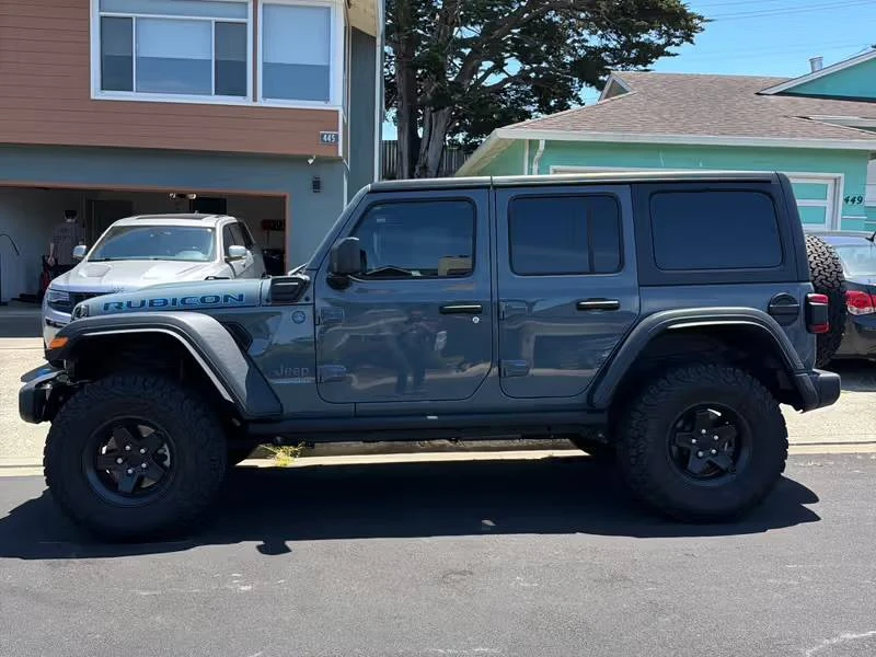 2024 Jeep JL Wrangler - Image 5 of 22