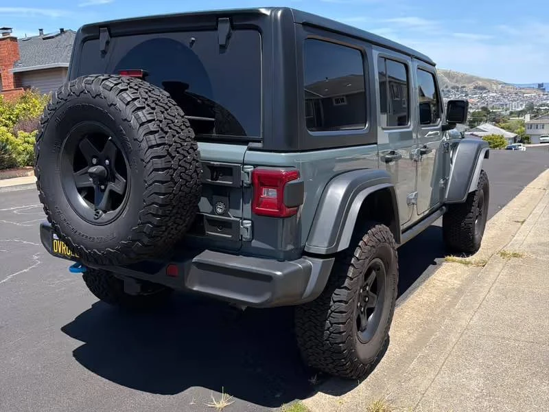 2024 Jeep JL Wrangler - Image 6 of 22
