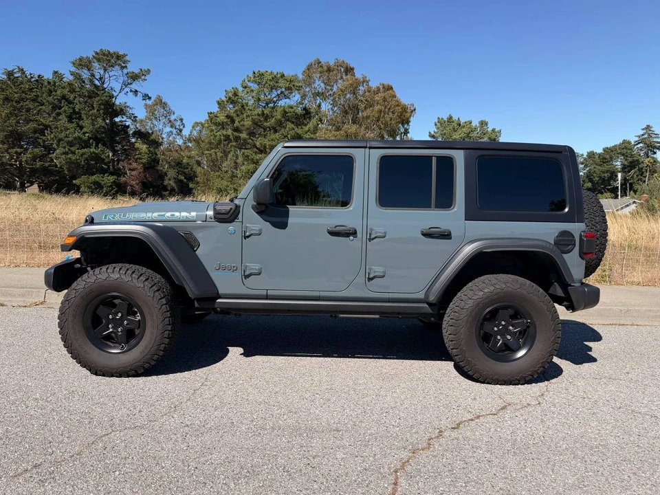 2024 Jeep JL Wrangler - Image 4 of 24