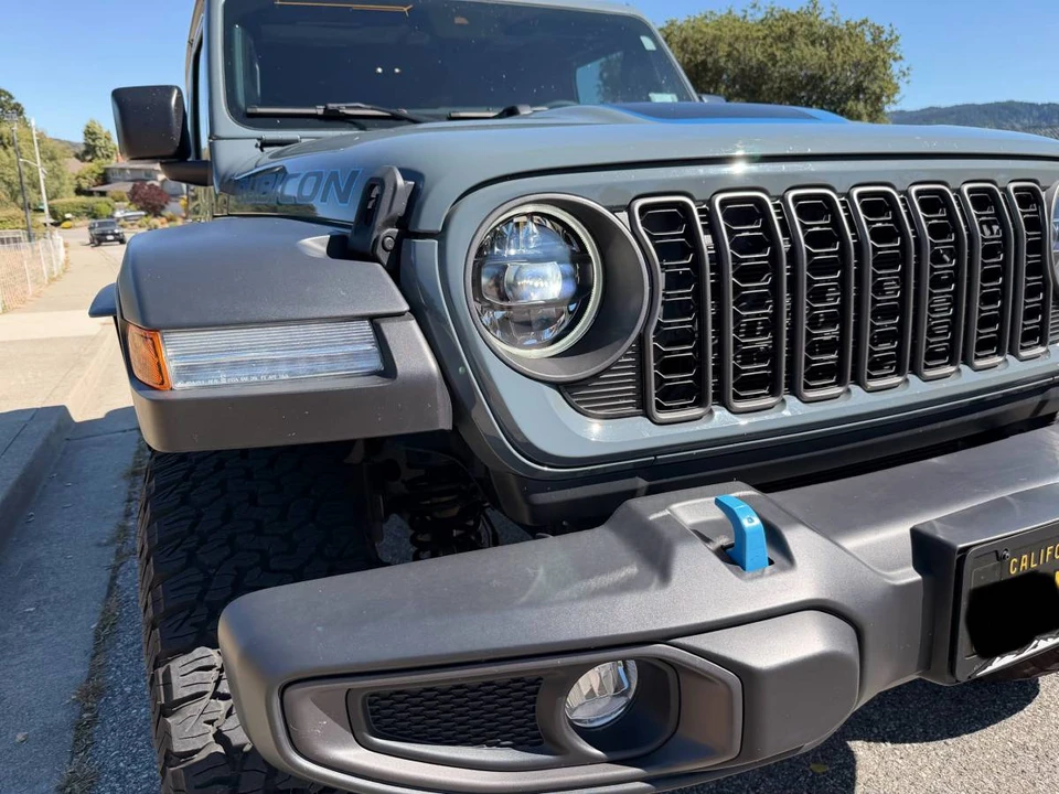 2024 Jeep JL Wrangler - Image 3 of 24