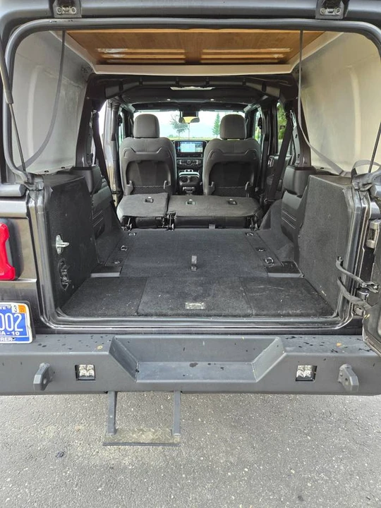 2024 Jeep JL Wrangler - Image 14 of 24