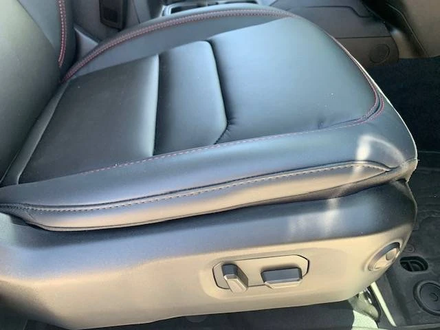 2024 Jeep JL Wrangler - Image 15 of 18