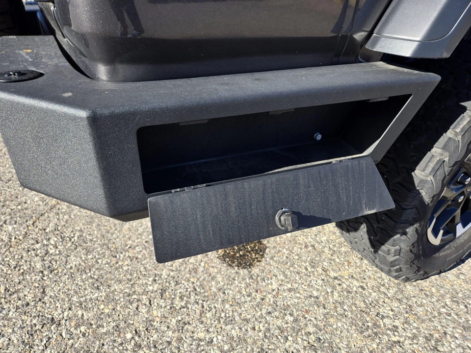 2024 Jeep JL Wrangler - Image 28 of 31