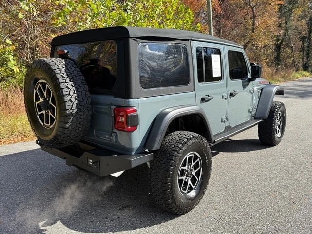 2024 Jeep JL Wrangler - Image 6 of 12