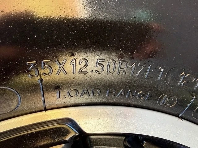2024 Jeep JL Wrangler - Image 11 of 12