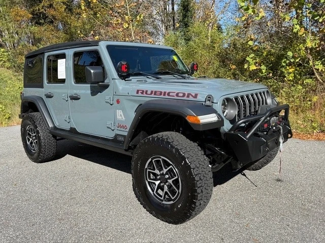 2024 Jeep JL Wrangler - Image 4 of 12