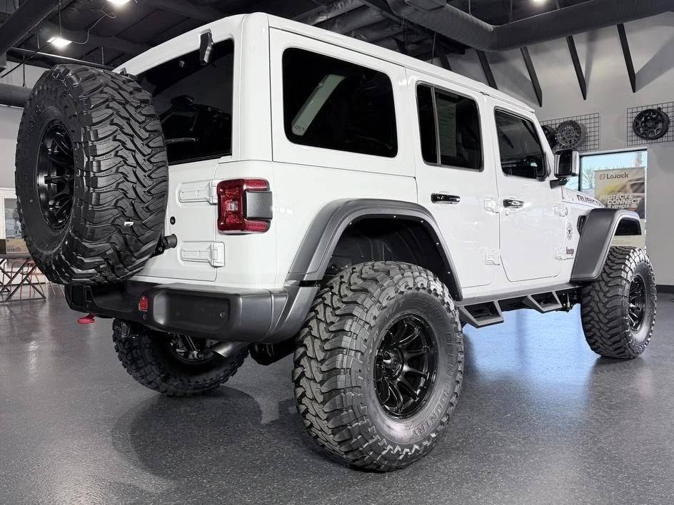 2024 Jeep JL Wrangler Rubicon 392 - Image 15 of 31