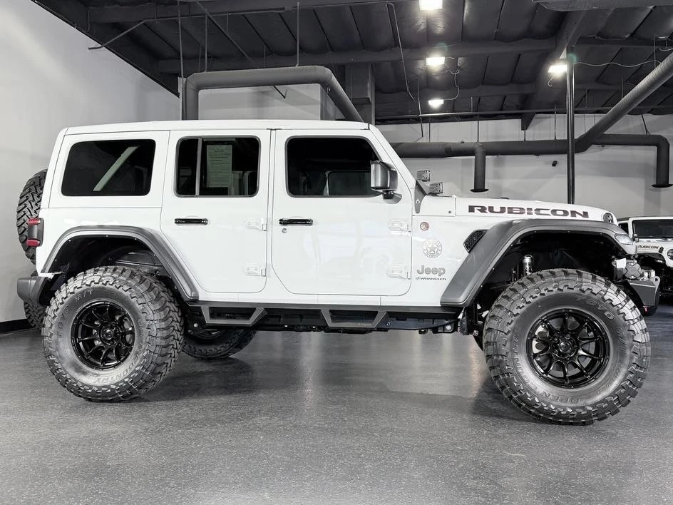 2024 Jeep JL Wrangler Rubicon 392 - Image 2 of 31