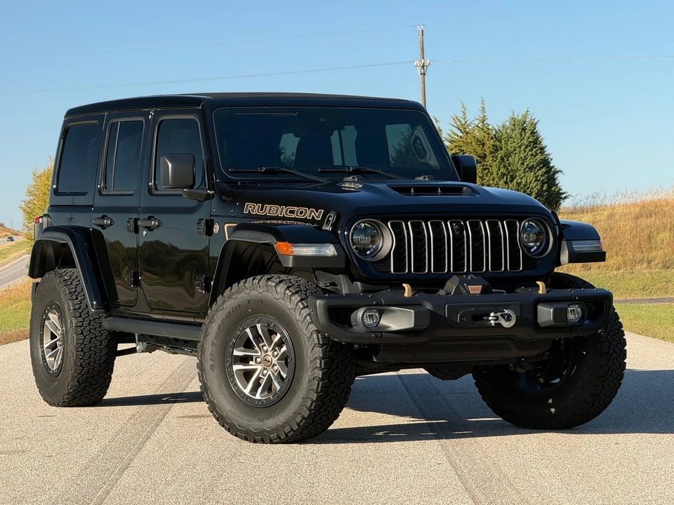 2024 Jeep JL Wrangler - Image 7 of 12