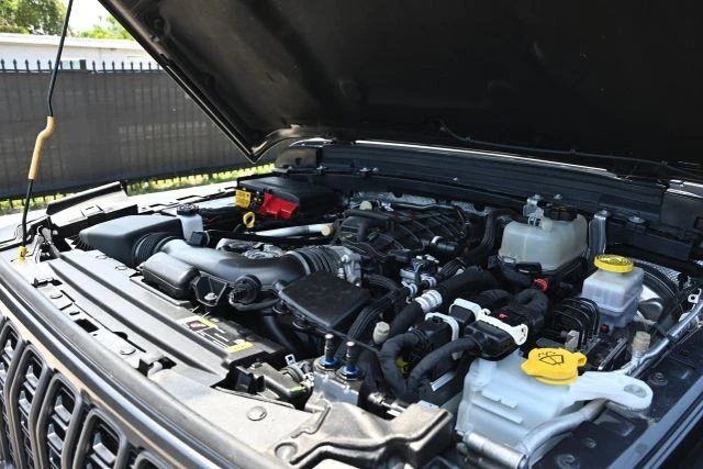 2024 Jeep JL Wrangler - Image 21 of 23