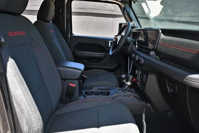 2024 Jeep JL Wrangler - Image 16 of 23