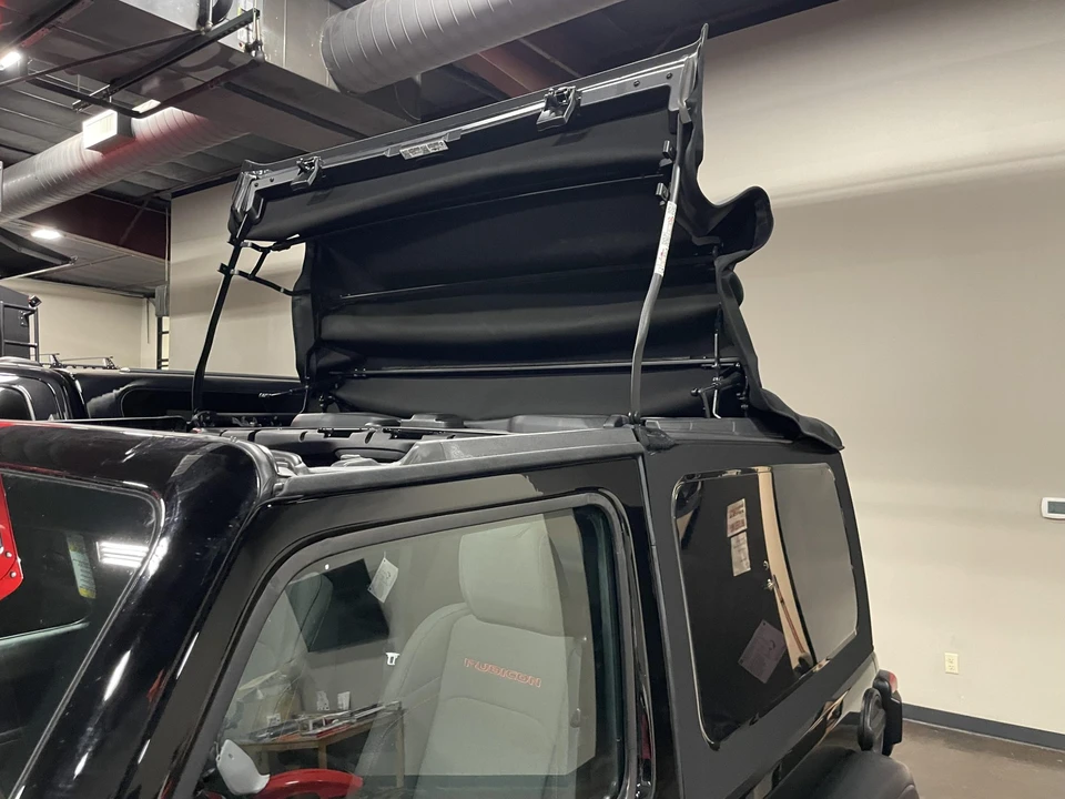 2024 Jeep JL Wrangler - Image 31 of 31