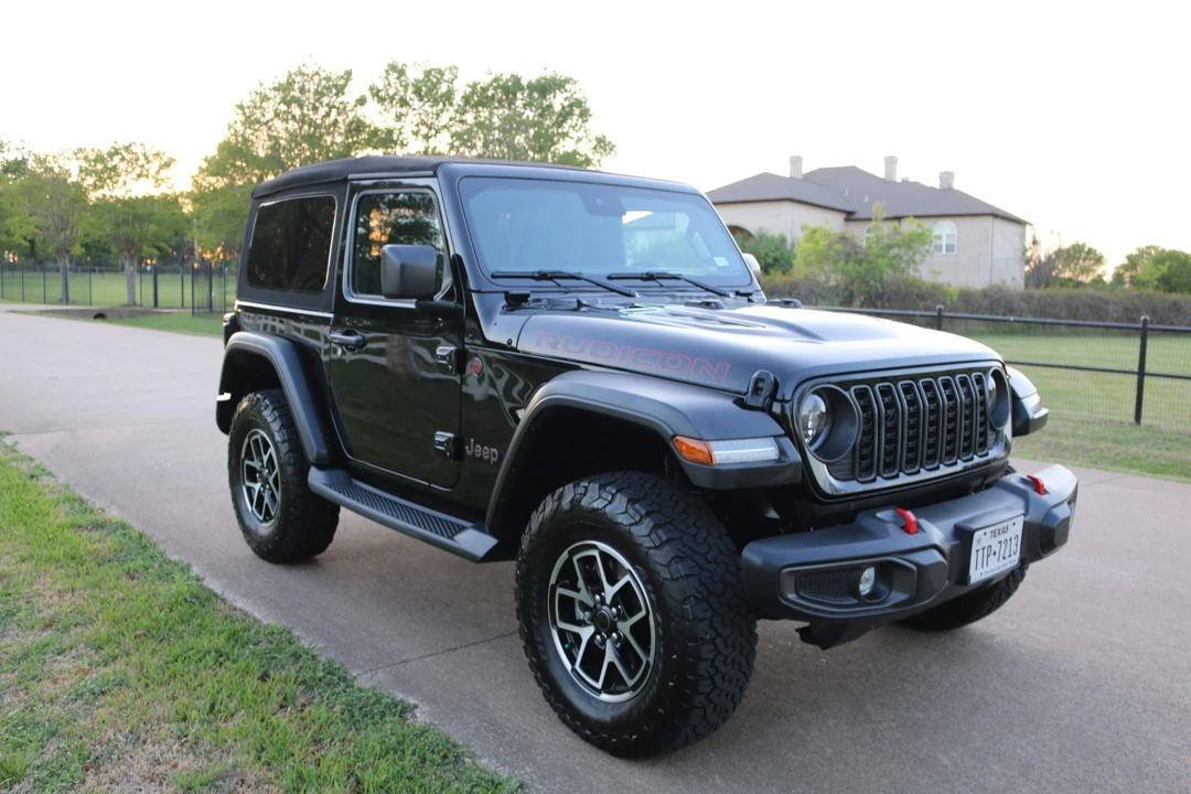 2024 Jeep JL Wrangler - Image 3 of 31