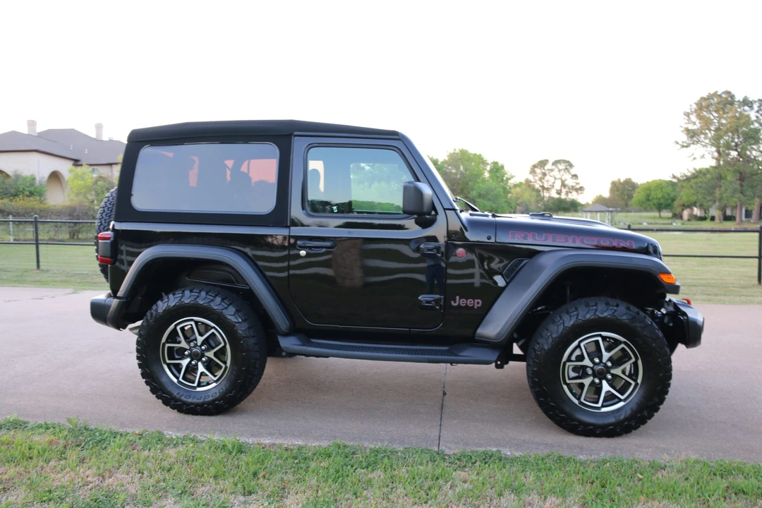 2024 Jeep JL Wrangler - Image 4 of 31