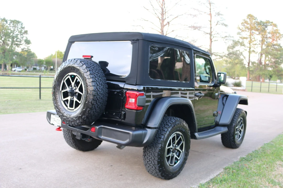 2024 Jeep JL Wrangler - Image 6 of 31