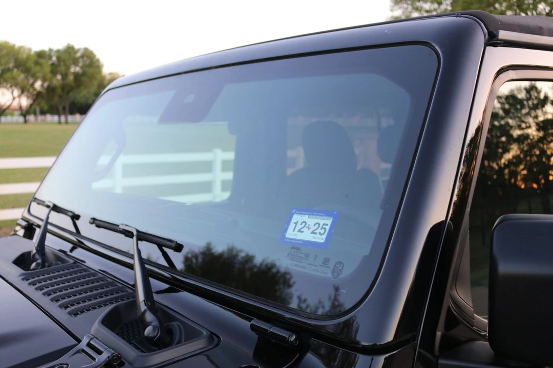2024 Jeep JL Wrangler - Image 23 of 31