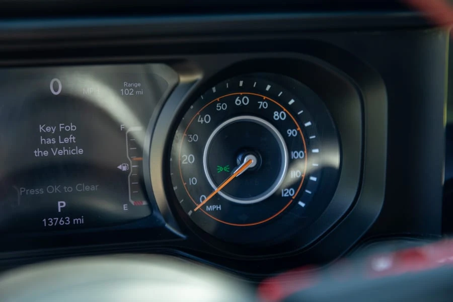 2024 Jeep JL Wrangler - Image 23 of 31