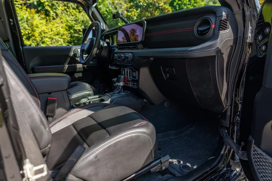 2024 Jeep JL Wrangler - Image 22 of 31