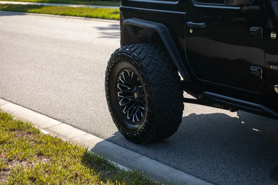 2024 Jeep JL Wrangler - Image 19 of 31