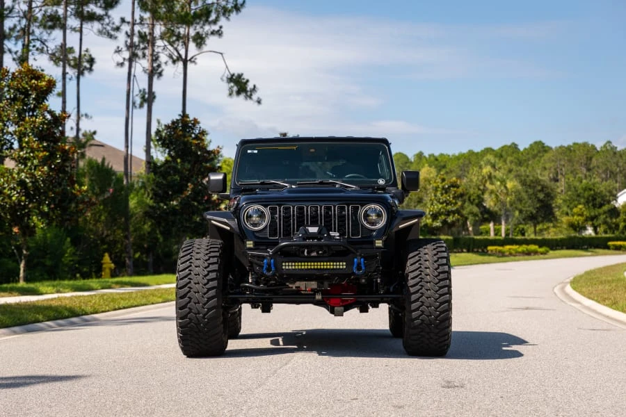 2024 Jeep JL Wrangler - Image 4 of 31