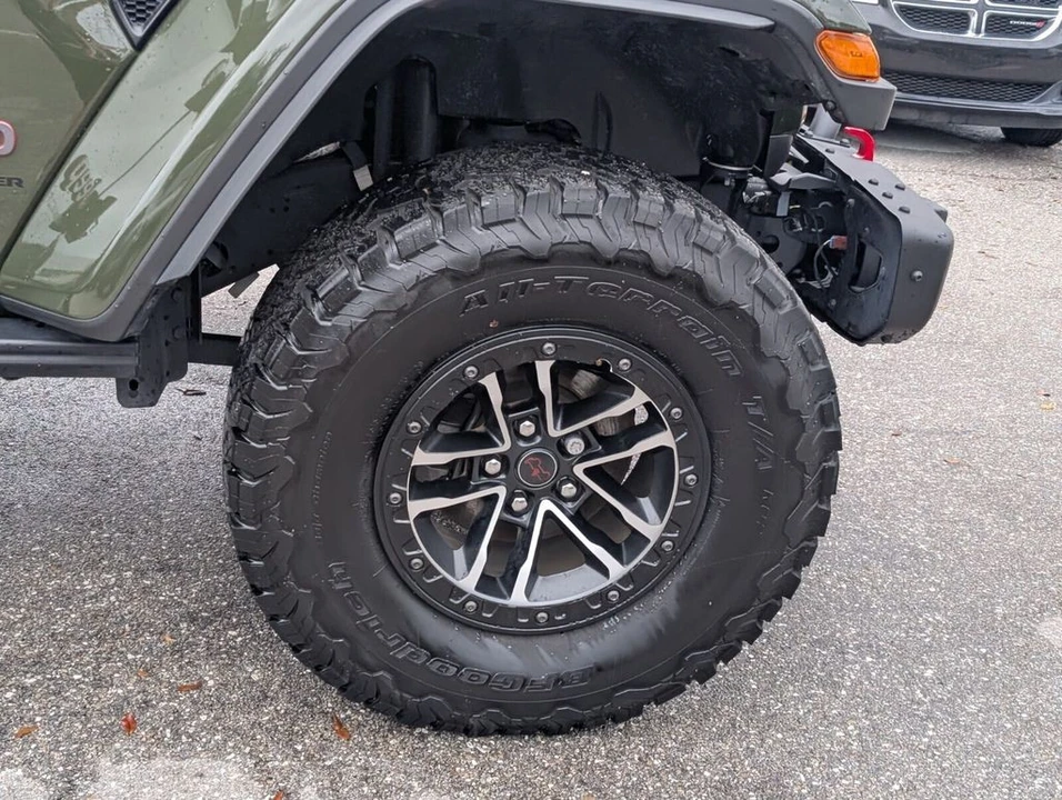 2024 Jeep JL Wrangler - Image 9 of 21